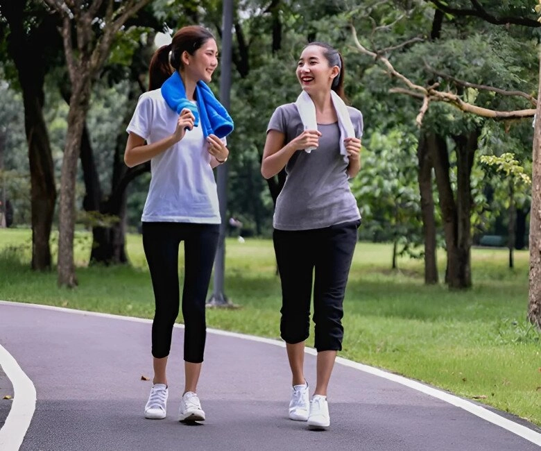 Áp dụng phương pháp đi bộ kiểu nhật vì tin vào lời hứa hẹn đốt cháy nhiều chất béo 1 tuần sau tôi hối hận - 1
