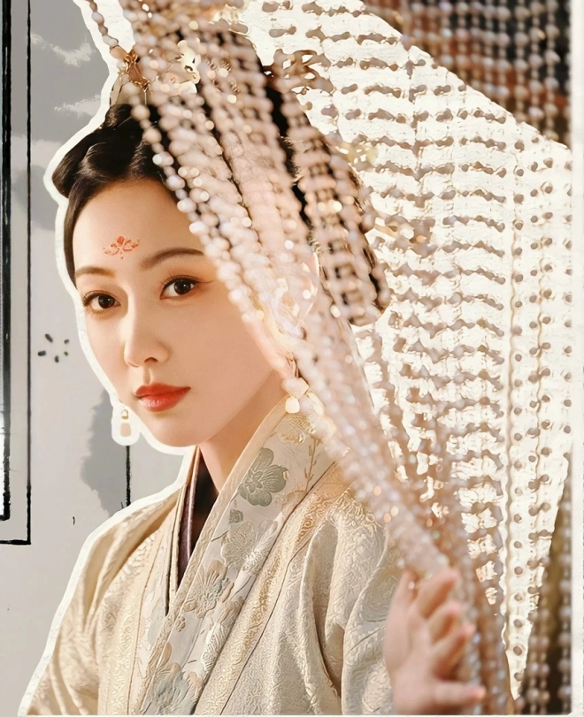 Bà chúa phông bạt của khom lưng đẹp lay động lòng người dù bị cắt mũi đi làm 10 năm vẫn mắc kẹt tại chỗ - 4