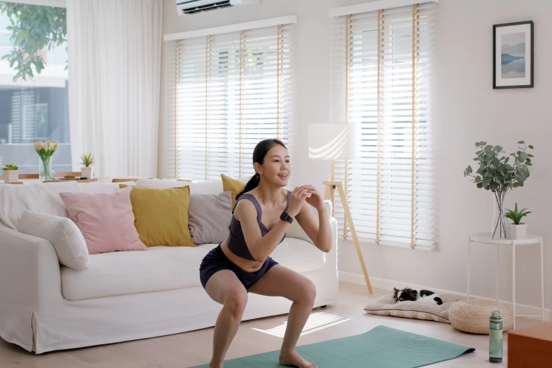 Bà nội trợ 40 tuổi giảm gần 10kg trong 2 tháng tiết lộ bí quyết ngồi xổm sau ăn giúp đốt mỡ gầy đến mức bạn bè không nhận ra - 3