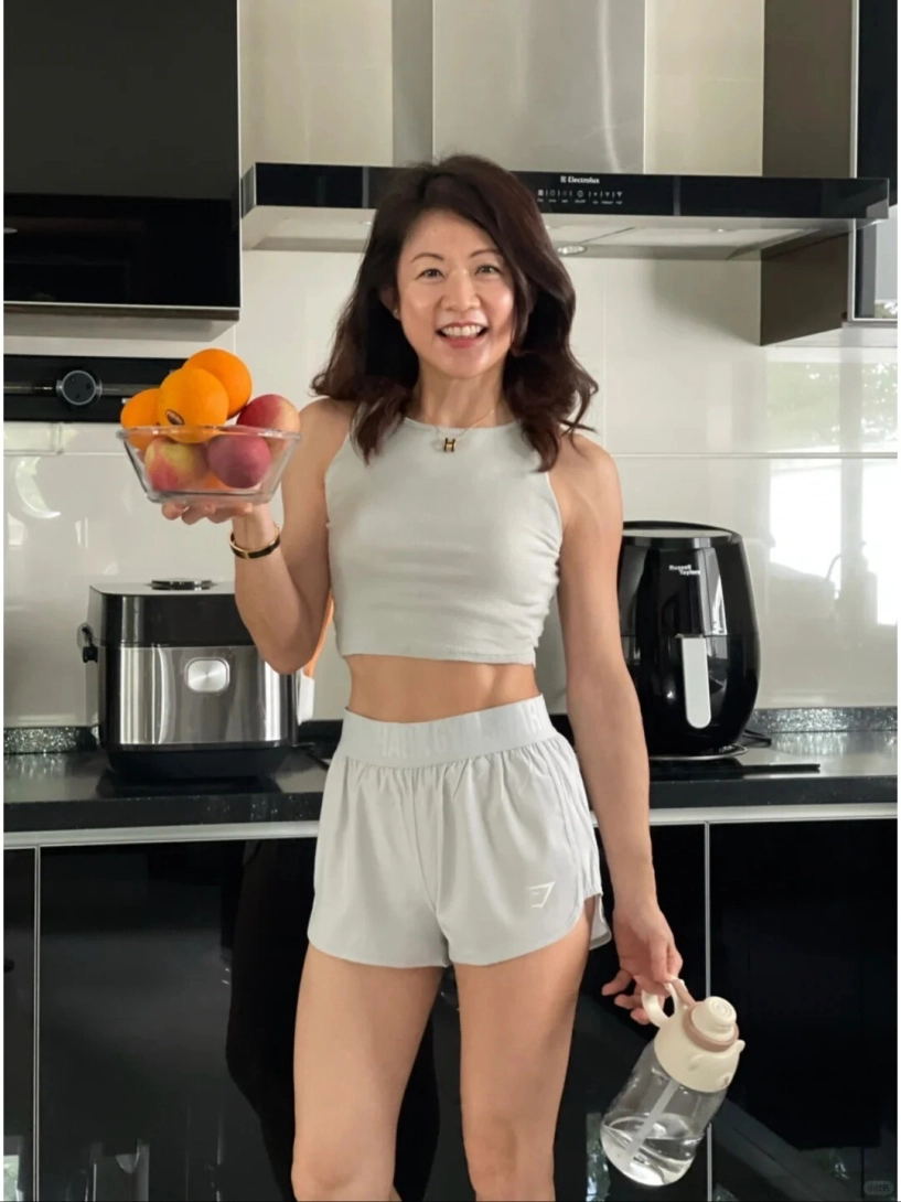 Bà nội trợ tuổi 52 giảm 16kg nhờ 5 bí quyết mà phụ nữ 50 nào cũng nên học hỏi trước tết - 6