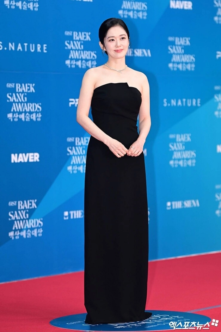 Baeksang 2025 đoàn phim khi cuộc đời cho bạn quả quýt thắng đậm trừ iu và park bo gum - 12