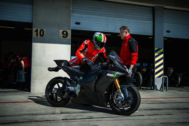Bản cập nhật mới cho xe đua ducati v21l motoe cho mùa giải 2025 - 2