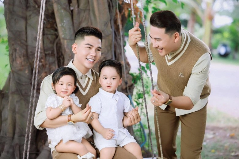 Bạn đời hà trí quang khoe con trai đẹp hơn ba là nhà có phúc 3 tuổi bộc lộ năng khiếu nghệ thuật - 6