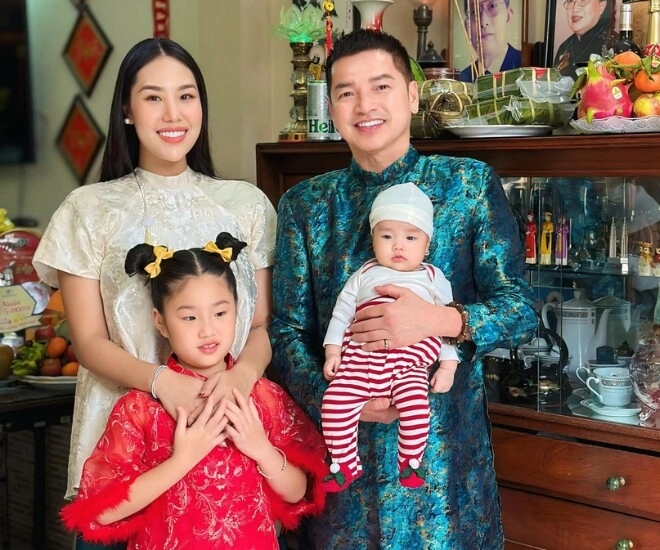 Bạn gái kém 37 tuổi nấu mâm cơm tươm tất cúng giỗ bố quang minh được lòng gia đình bạn trai từ ngày ra mắt - 5