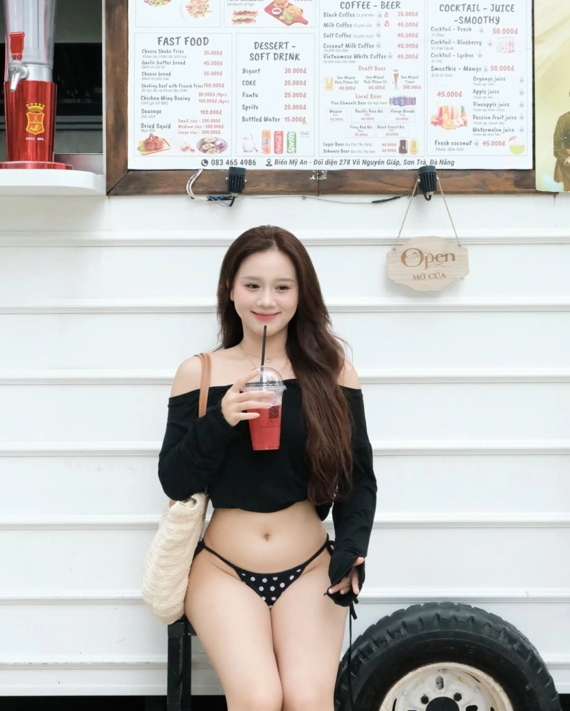 Bạn gái nhâm mạnh dũng gây sốt với loạt ảnh bikini nóng bỏng mắt - 6