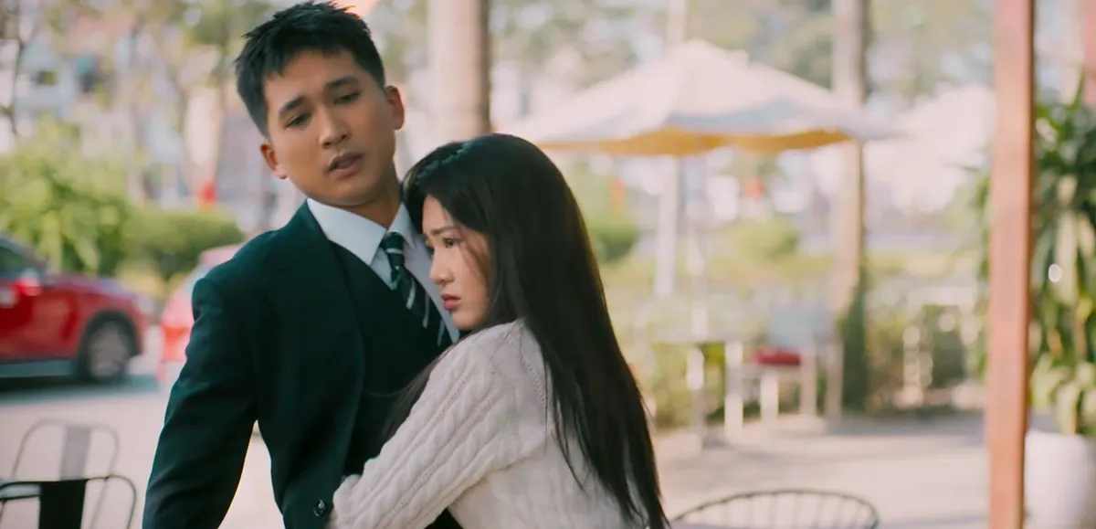bạn trai thiếu gia của ngọc huyền trong cha tôi người ở lại nhan sắc phong trần từng là em trai việt anh - 3