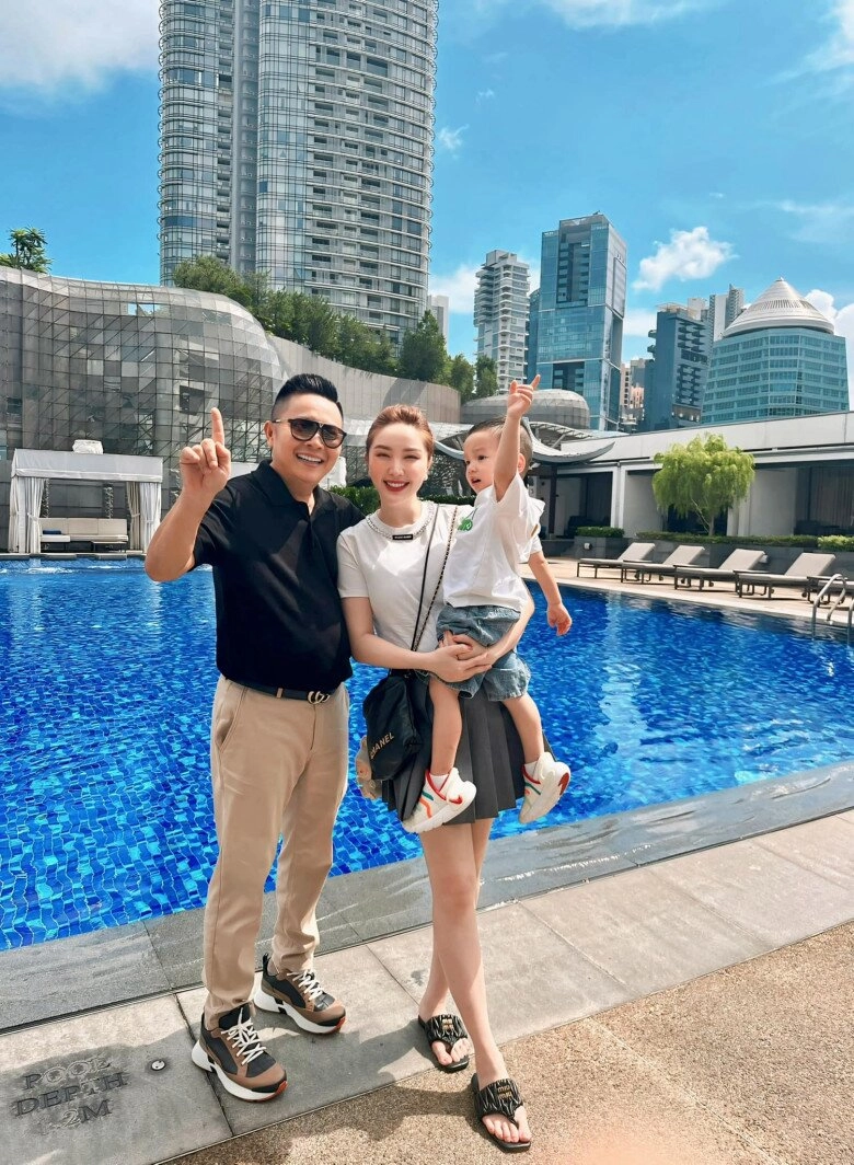 Bảo thy u40 vẫn được đích thân ông xã phan lĩnh đưa đi xõa bảo sao anh ruột ưng ý em rể đại gia - 6