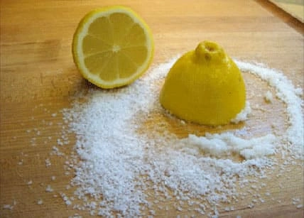 Bật mí mẹo hay làm sạch gương bị mốc đơn giản dễ làm mà hiệu quả tại nhà - 2