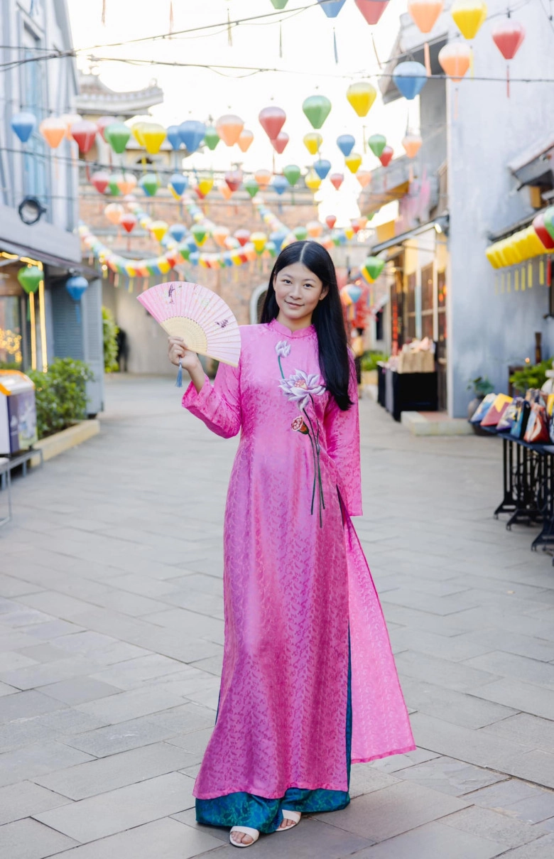 Bất ngờ với visual con gái siêu mẫu bình minh khi làm mẫu ảnh thần thái được khen đúng chuẩn con nhà nòi - 6