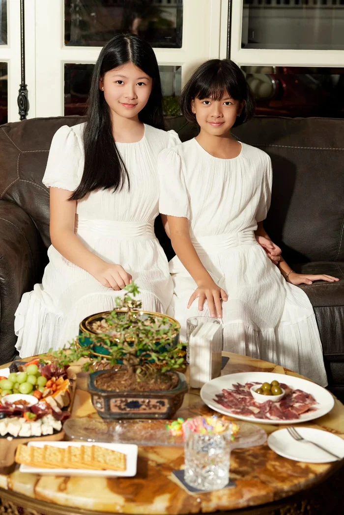 Bất ngờ với visual con gái siêu mẫu bình minh khi làm mẫu ảnh thần thái được khen đúng chuẩn con nhà nòi - 8