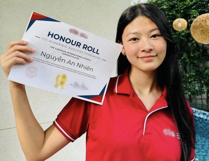 Bất ngờ với visual con gái siêu mẫu bình minh khi làm mẫu ảnh thần thái được khen đúng chuẩn con nhà nòi - 9