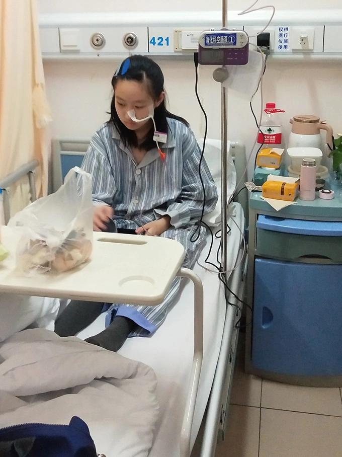 Bé gái xinh như hoa hậu học giỏi top đầu của khối nên bị bắt nạt ở trường và cái kết đau lòng - 9