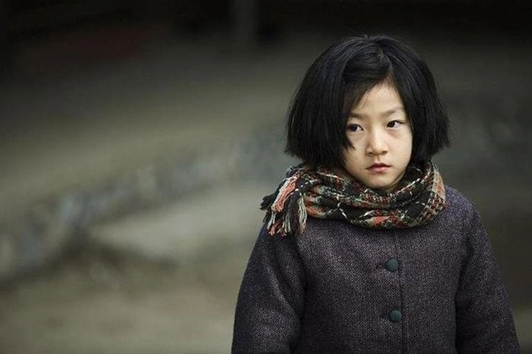 Bi kịch lặp lại từ sulli tới kim sae ron ra đi ở tuổi 25 đều thân thiết với 1 nam diễn viên - 2