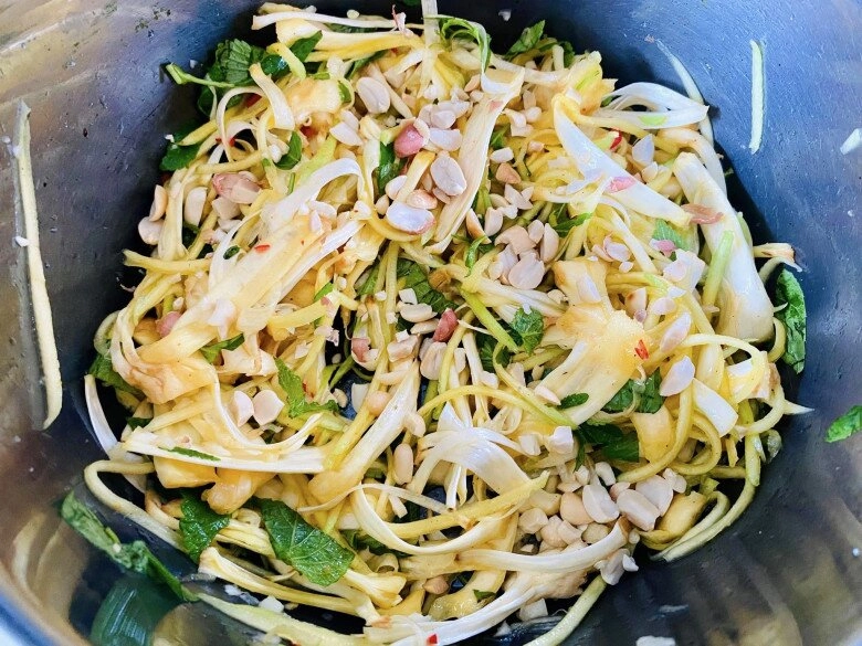 Bộ phận này của mít nhiều người toàn bỏ đi ai ngờ làm thành gỏi ngon tuyệt thanh mát ngày hè - 7