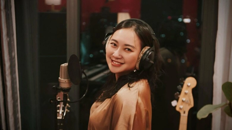 Bố ruột họa mi hót trong mưa đẹp trai hài hước có mối tình với tiểu thư xinh đẹp từ lúc nàng 16 tuổi - 9