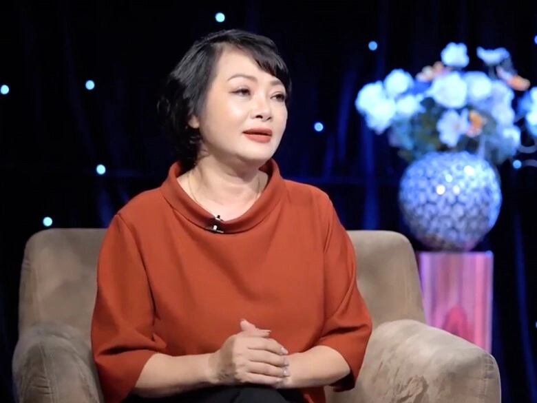 bông hậu làng hài ròng rã 15 năm để chữa bệnh không con u60 vẫn quyết đi ngược lại lời trăn trối của chồng - 7