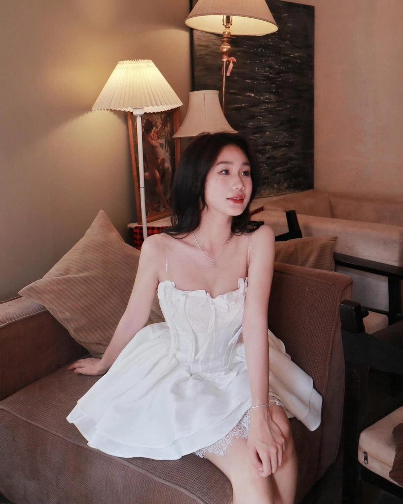 Bông hồng thép xinh đẹp giữa đội hình cảnh sát đặc nhiệm của a80 - 7