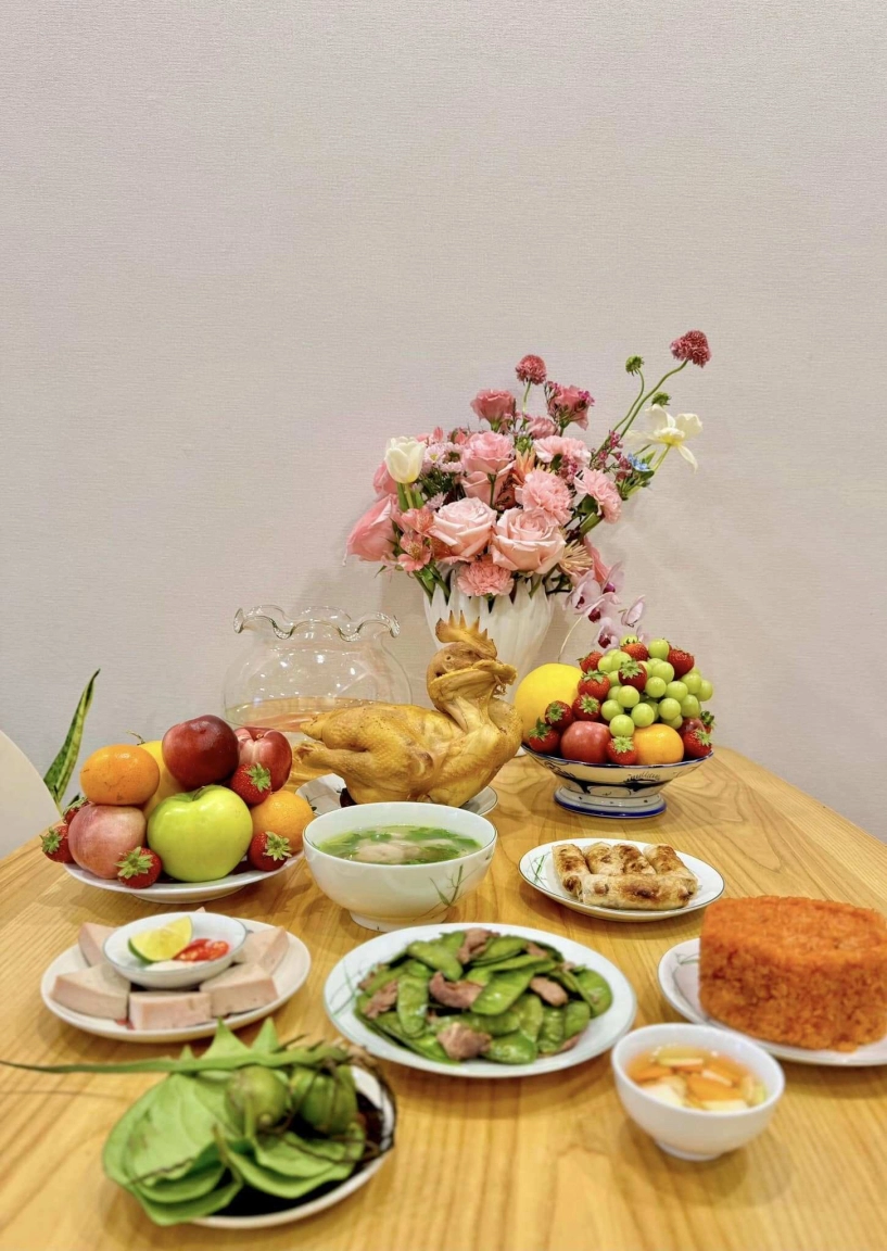 Btv đan lê sau 1 tháng nhà đài đóng cửa du lịch sang chảnh chồng đạo diễn quỳ gối mừng 14 năm đám cưới ngà - 9
