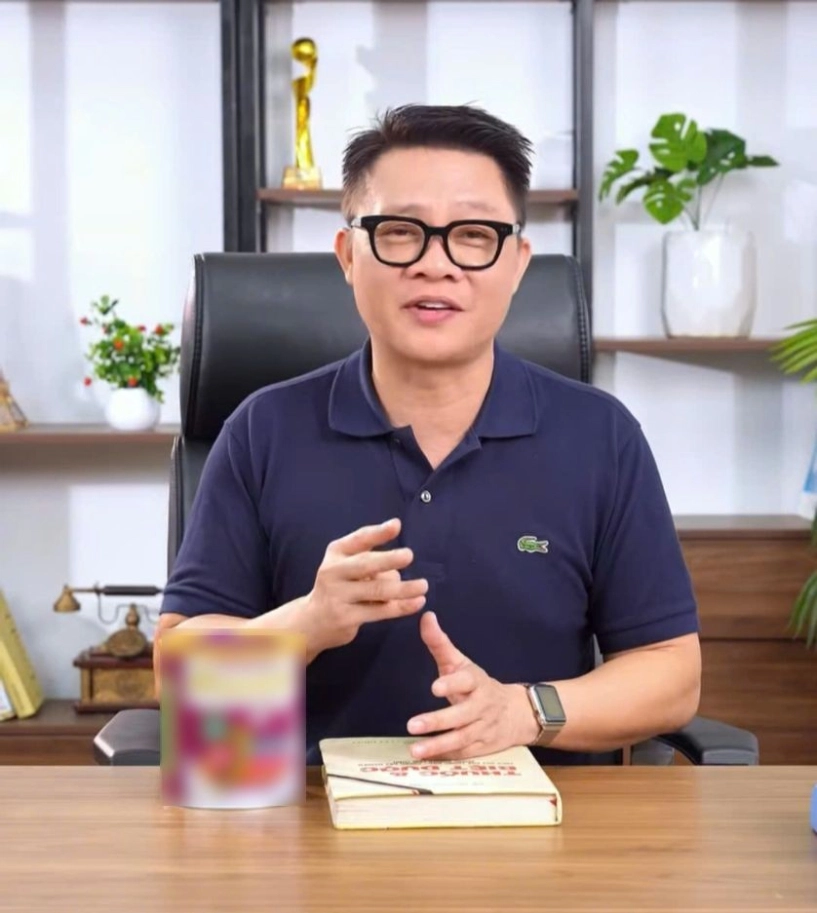 Btv quang minh vân hugo nsnd hồng vân bị réo tên vì quảng cáo sữa - 2