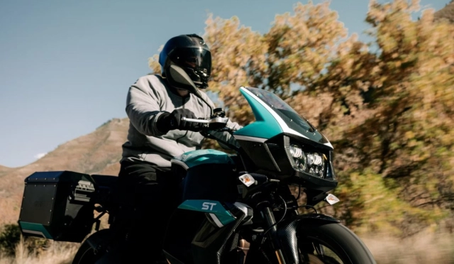 Buell supertouring 1190 và super cruiser ra mắt hai chiến mã mỹ thách thức sân chơi toàn cầu - 5