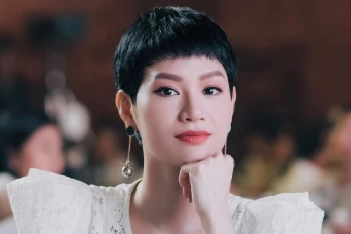Ca sĩ gắn mác gái hư bỏ showbiz khi đẻ con cho thiếu gia giờ quý tử được gọi bằng thánh nổi tiếng hơn mẹ - 3