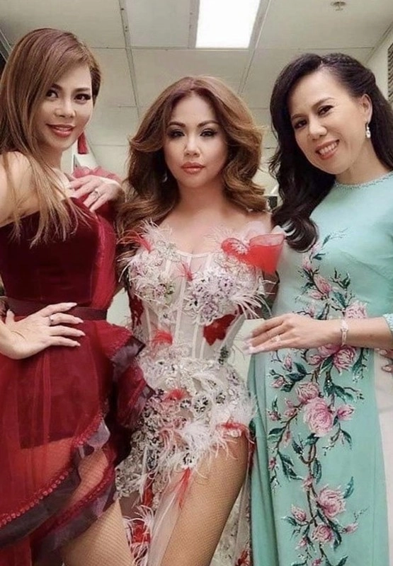 Ca sĩ ngọc anh 3a gợi cảm trẻ trung ở tuổi 50 - 7