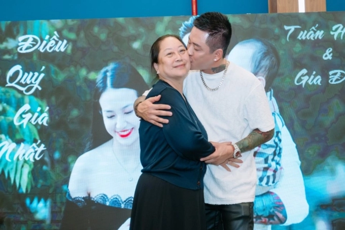 Ca sĩ tuấn hưng quy y - 3