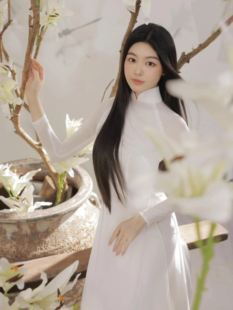 Cách lọ lem - con gái quyền linh kiếm tiền tỷ trước năm 18 tuổi đáp trả bình luận tiêu cực khiến nhiều người thán phục - 6