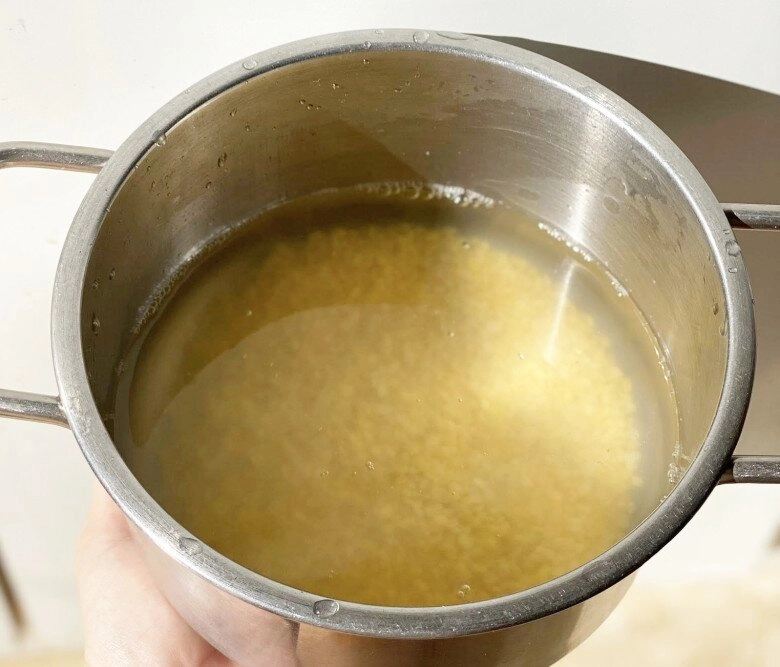 Cách nấu sữa đậu xanh thơm mát giải nhiệt ngày hè uống vào mát từ trong ra ngoài theo tuyệt chiêu của mẹ đảm - 3
