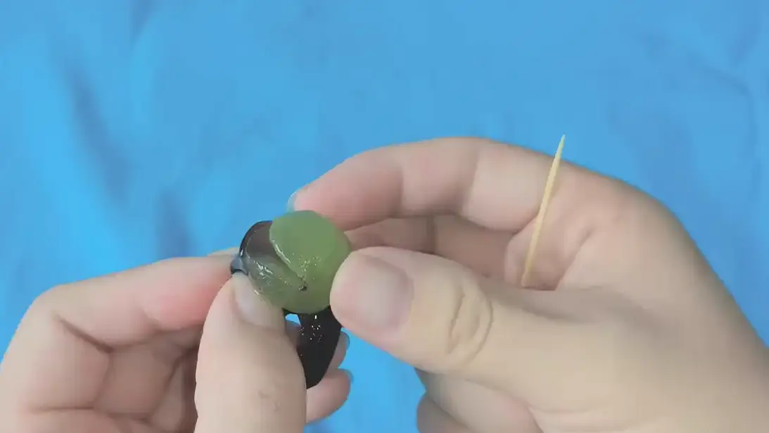 Cắm một cây tăm vào quả nho thật tuyệt vời giải quyết được nỗi phiền toái lớn của nhiều người hãy mau học ngay - 5