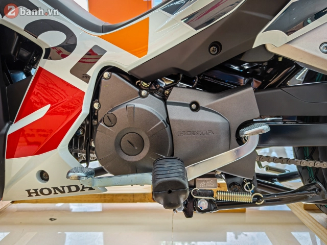 Cận cảnh honda dash 125 repsol cực hiếm vừa đổ bộ thị trường việt nam - 12