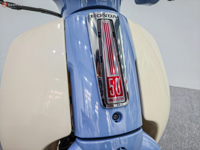 Cận cảnh phiên bản đặc biệt honda super cub 50 final edition vừa cập bến thị trường việt nam - 16