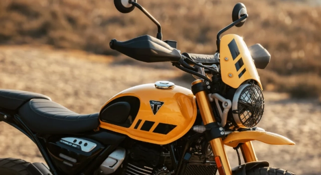 Cận cảnh triumph scrambler 400 xc 2026 mạnh mẽ chất scrambler và đậm chất phiêu lưu - 1