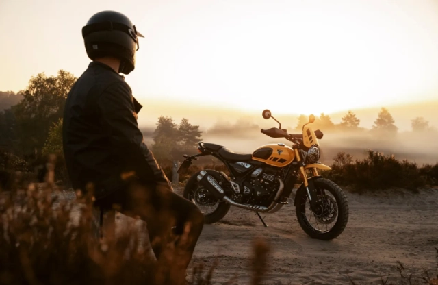 Cận cảnh triumph scrambler 400 xc 2026 mạnh mẽ chất scrambler và đậm chất phiêu lưu - 4