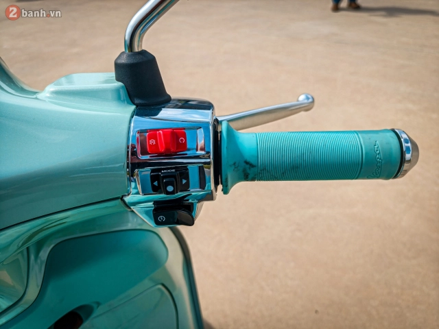 Cận cảnh vespa primavera và sprint 2025 di sản gần 80 năm được tái hiện với diện mạo mới - 43