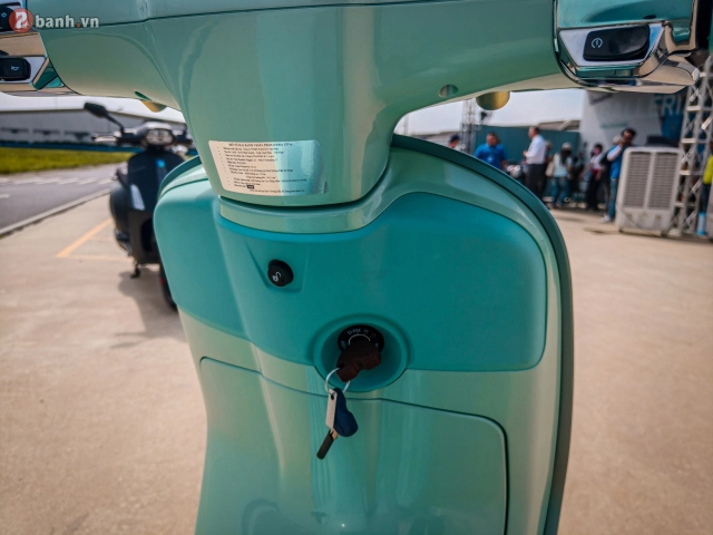 Cận cảnh vespa primavera và sprint 2025 di sản gần 80 năm được tái hiện với diện mạo mới - 44