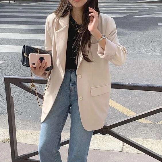 Càng trưởng thành tôi càng nhận ra tủ đồ công sở vẫn giữ 5 món này thì coi chừng dìm dáng cộng thêm cả chục tuổi - 8