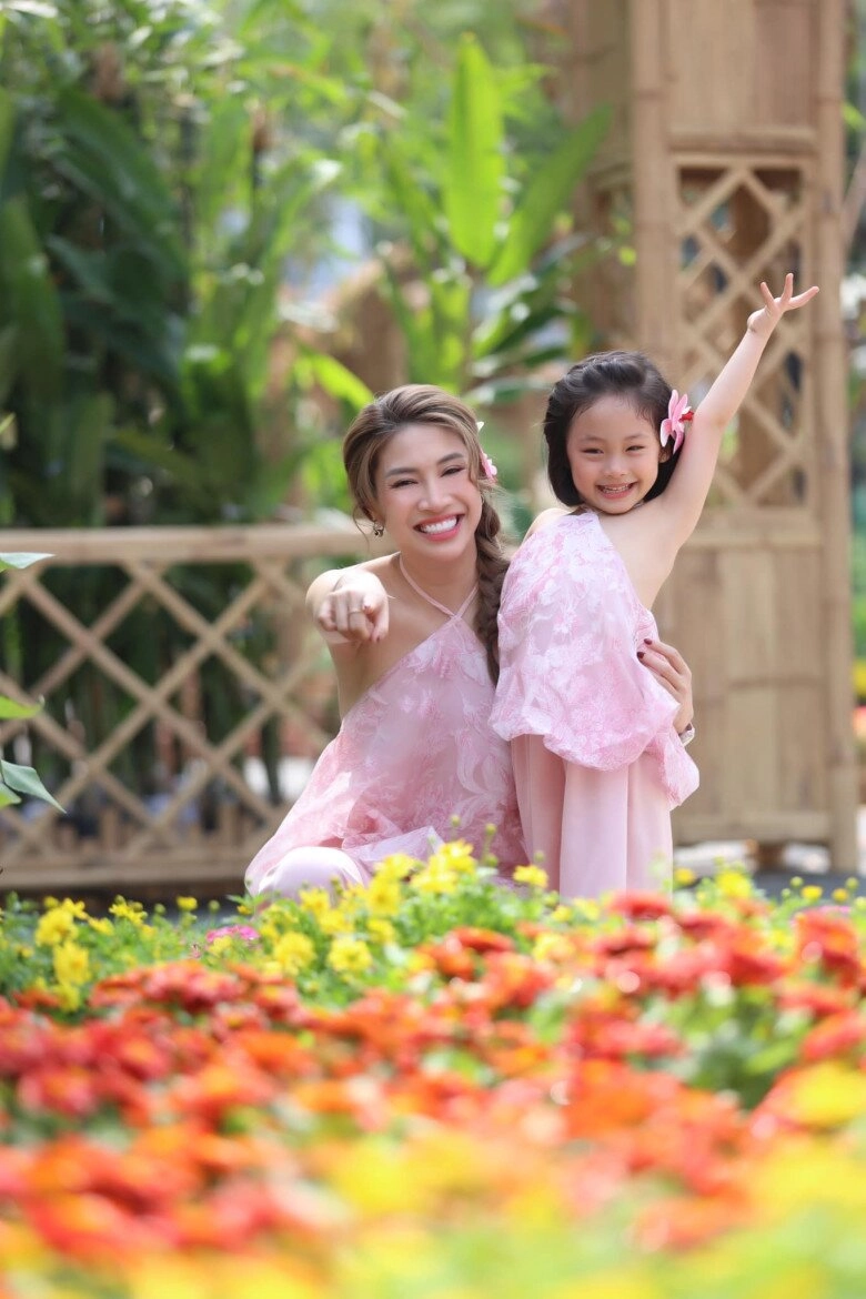 Cảnh sao việt lấy chồng hàn quốc nguyên hà đến khi sinh con mới công khai sam giấu nhẹm mặt ông xã - 12