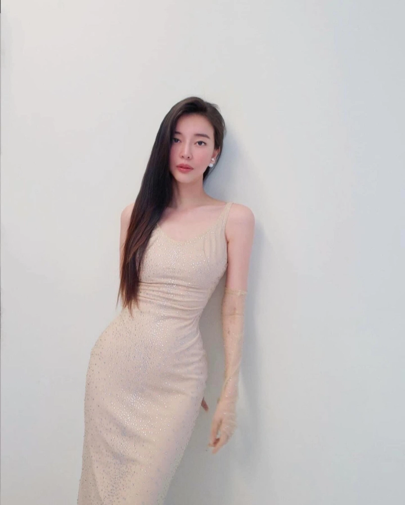 Cao thái hà trẻ trung tuổi 35 giữ dáng ấn tượng với số đo chuẩn - 9