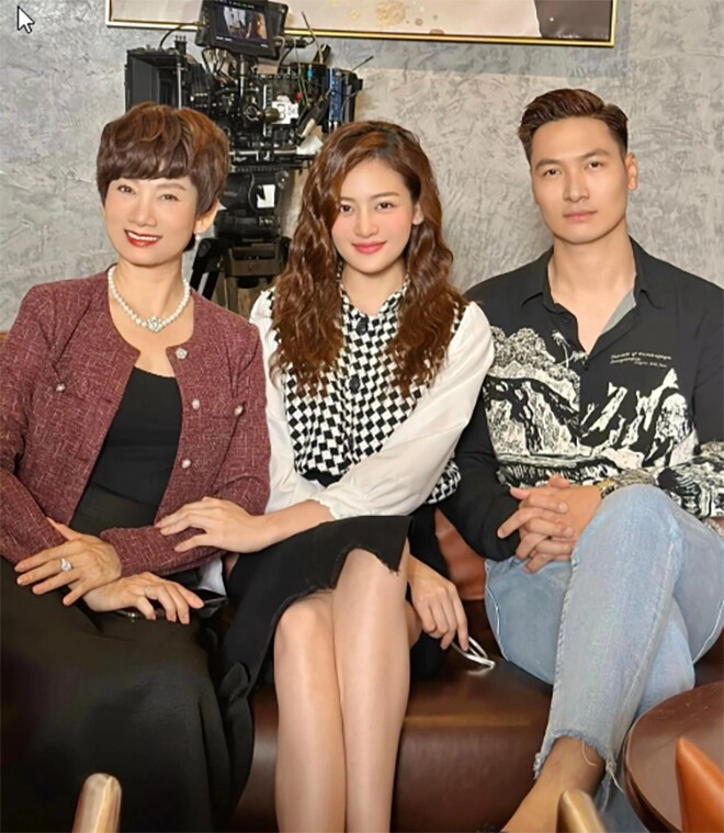 Cặp bố con cha tôi người ở lại có quá khứ yêu đương minh hương từ con hóa bạn gái nsnd mạnh cường - 6