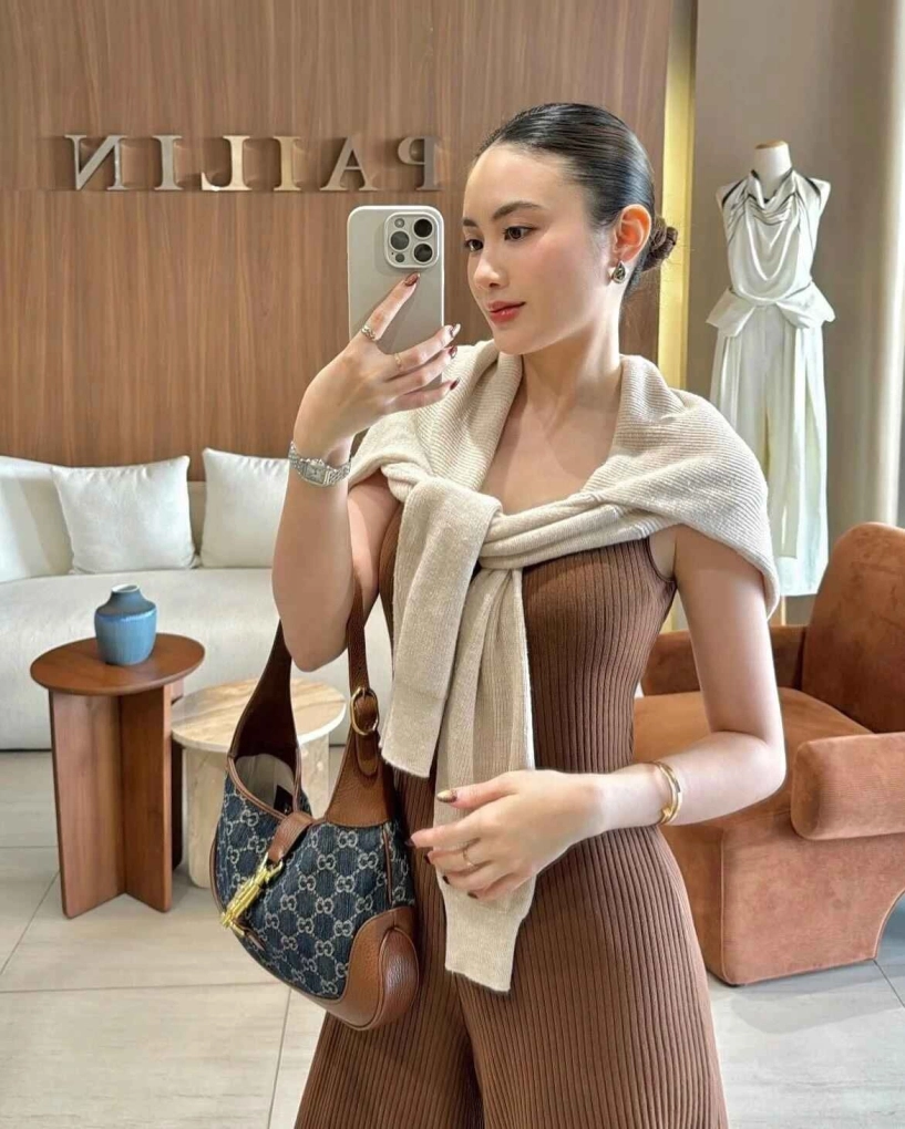 Cặp chị em hot girl lào gốc việt từng đình đám giờ ra sao - 4