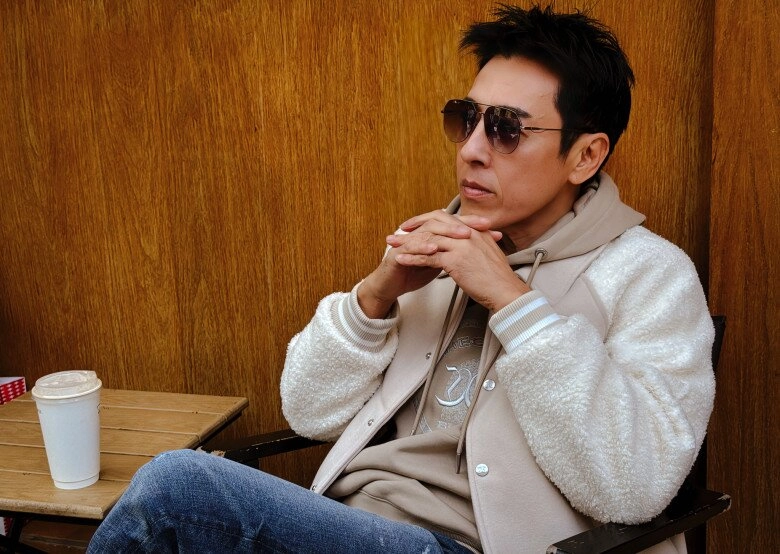 Cặp vợ chồng showbiz không ăn thịt không sinh con để giữ nhan sắc ngoại hình sau 25 năm thật khó nhận ra - 8