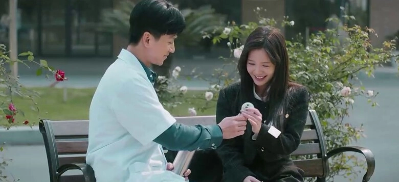 Cha tôi người ở lại an tình trong như đã mặt ngoài còn e với nguyên chỉ coi đại là bình phong - 9