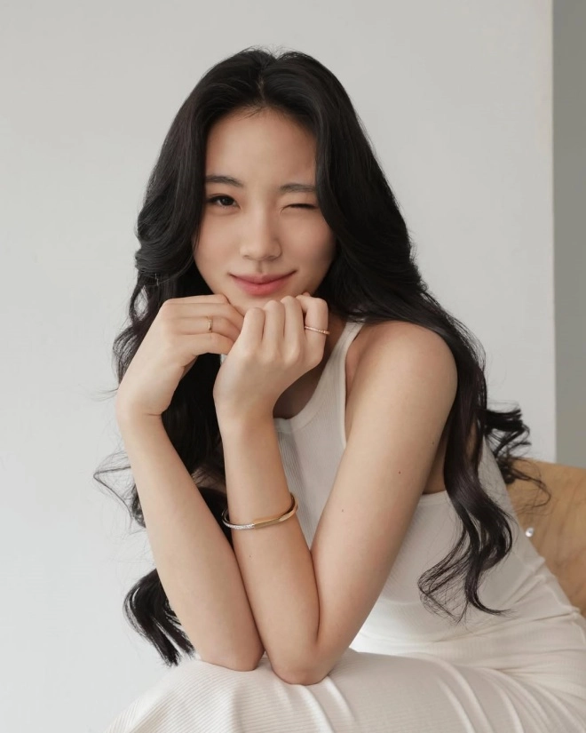 Cháu gái từ hy viên bị chỉ trích khi nhà có tang nhan sắc dậy thì cực phẩm phong cách nữ tính hệt bác ruột - 8