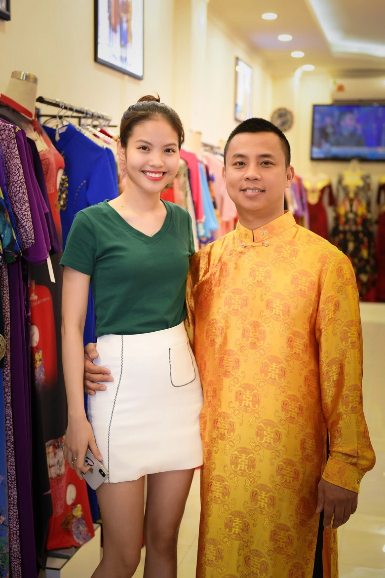 Chí anh khoe mái ấm đủ nếp đủ tẻ với bà xã kém 20 tuổi 2 con như bản sao thu nhỏ của bố mẹ - 8