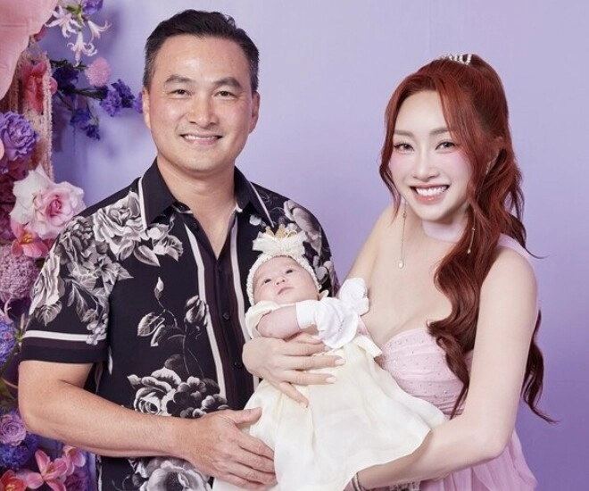 Chi bảo mời nửa showbiz việt đến tiệc đầy tháng rình rang của ái nữ khách mời đi tiền mừng gần 1 tỷ - 1