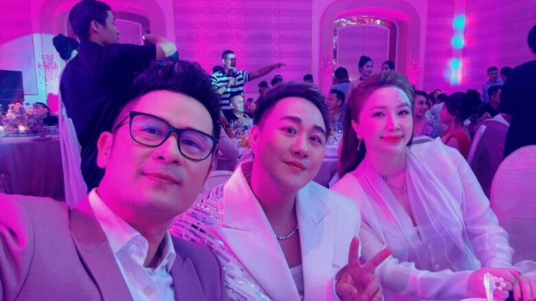 Chi bảo mời nửa showbiz việt đến tiệc đầy tháng rình rang của ái nữ khách mời đi tiền mừng gần 1 tỷ - 6