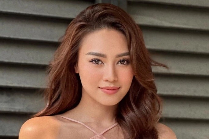chị đại hột xoàn của showbiz việt có mối quan hệ với nhiều tỷ phú người nổi tiếng thế giới u45 vẫn chưa chịu lấy chồng - 4