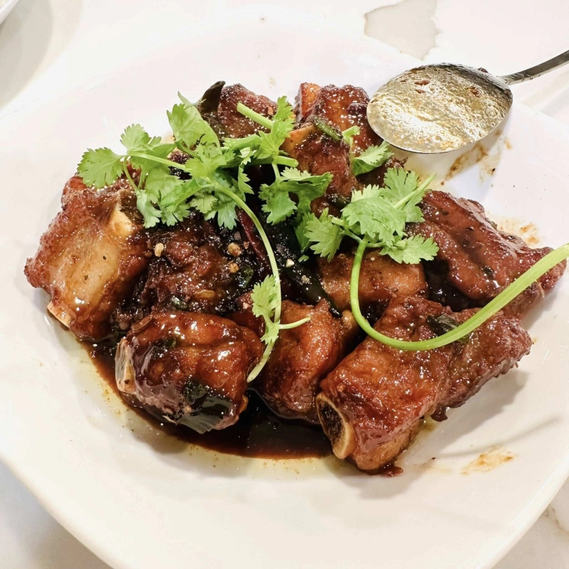 chị đẹp lấy chồng giàu ở mỹ trên sân khấu nóng bỏng hết cỡ hóa ra ngoài đời là vợ đảm khéo nấu ăn - 4