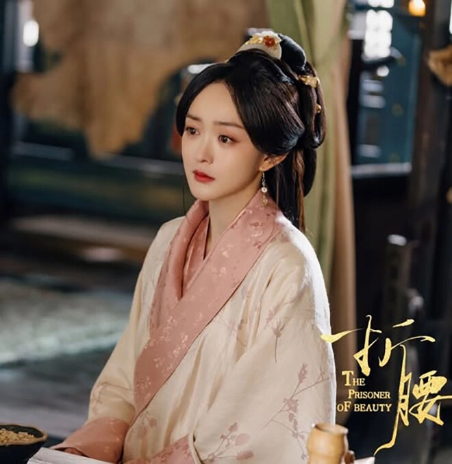 Chị gái phim khom lưng đẹp lấn át cả tống tổ nhi nhan sắc đóng băng thời gian ở tuổi u40 - 5